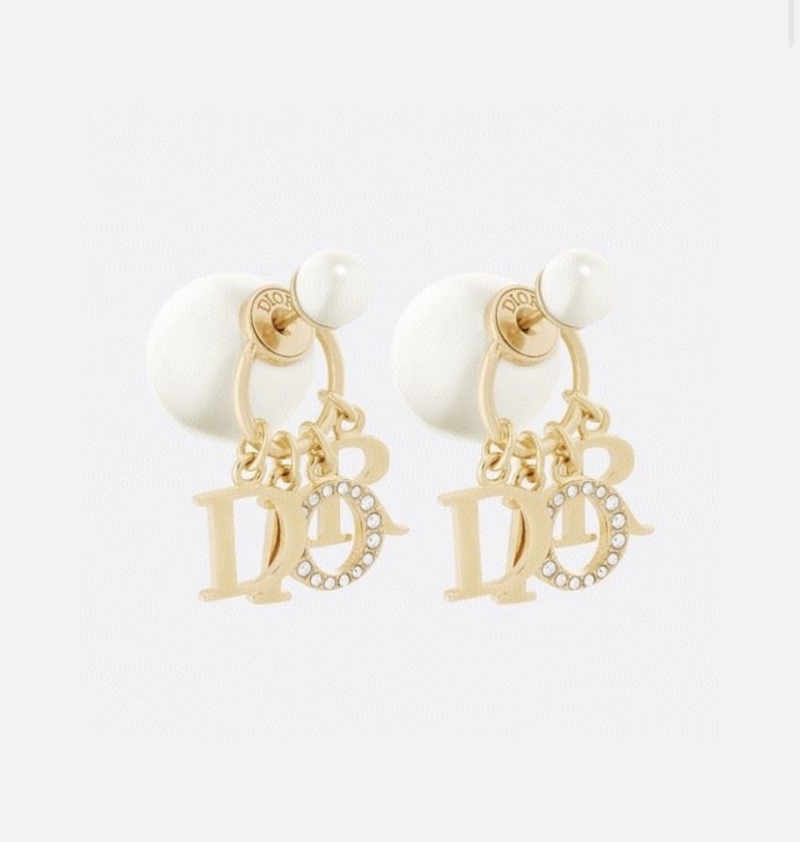 ch**an D*or earrings